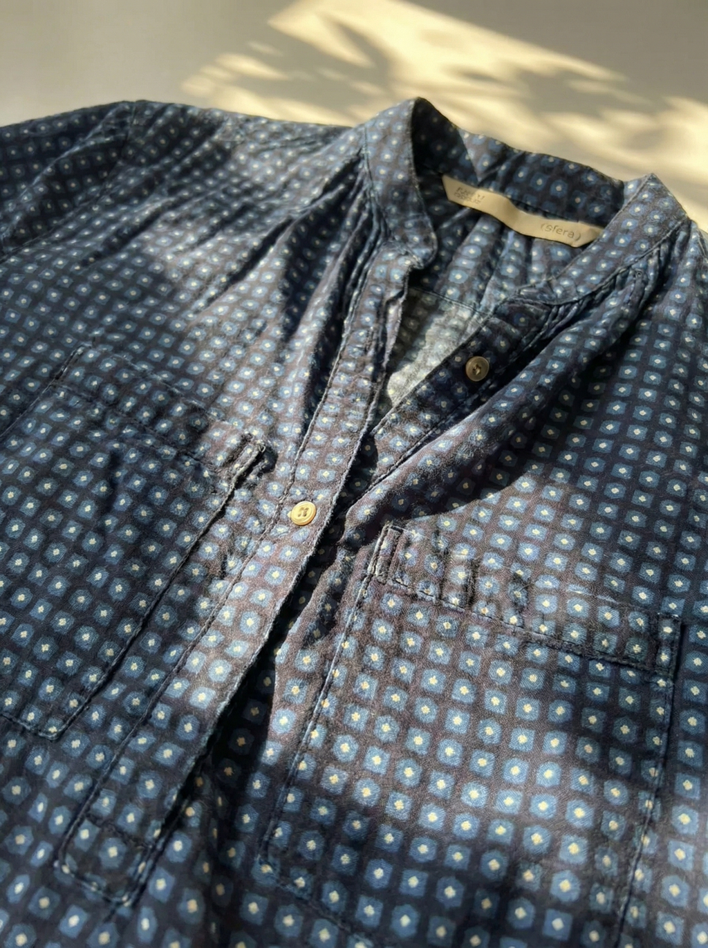 Camisa SFERA — Algodón Estampado con Efecto Lavado Azul