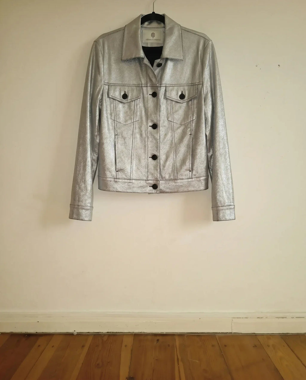 Sobrecamisa Metálica ADRIANA COSTANTINI — Plateada