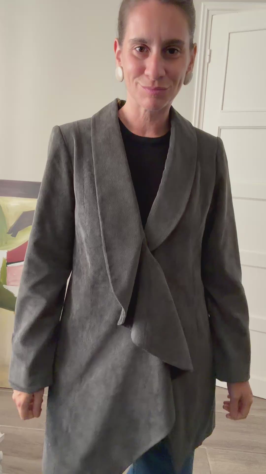 Blazer MARGARA SHAW — Gris Carbón con Solapa Drapeada