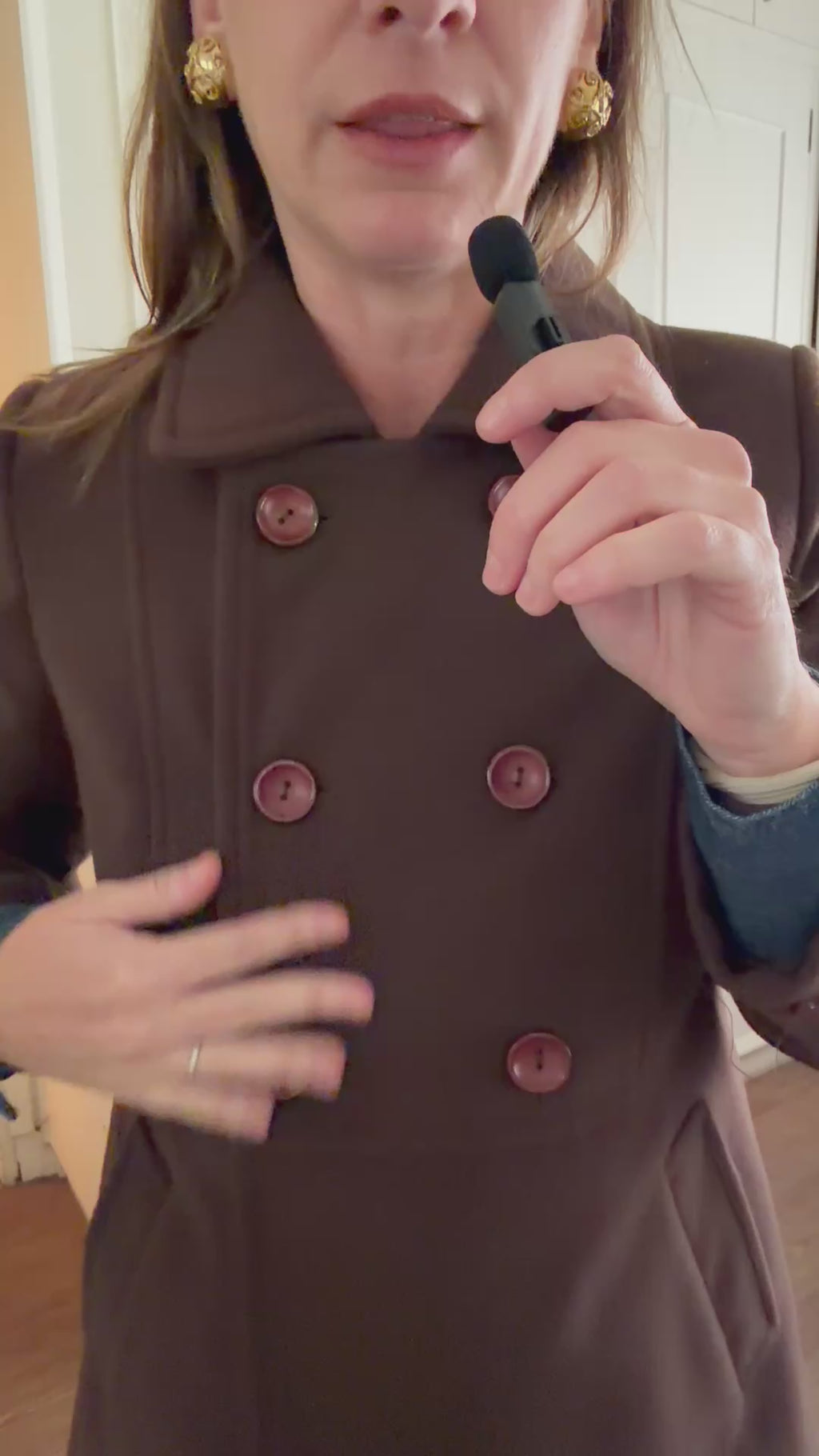 Peacoat de Lana Marrón Chocolate — Angela Prêt-à-Porter
